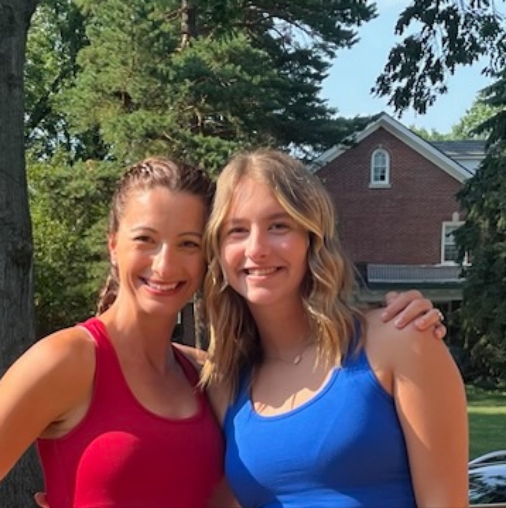 Meet your Posher, Lisa